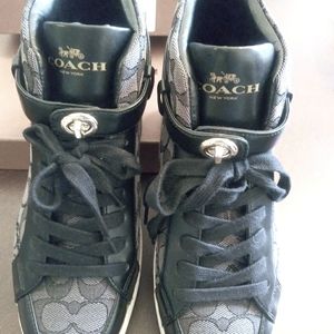 COACH TENNIS SHOES